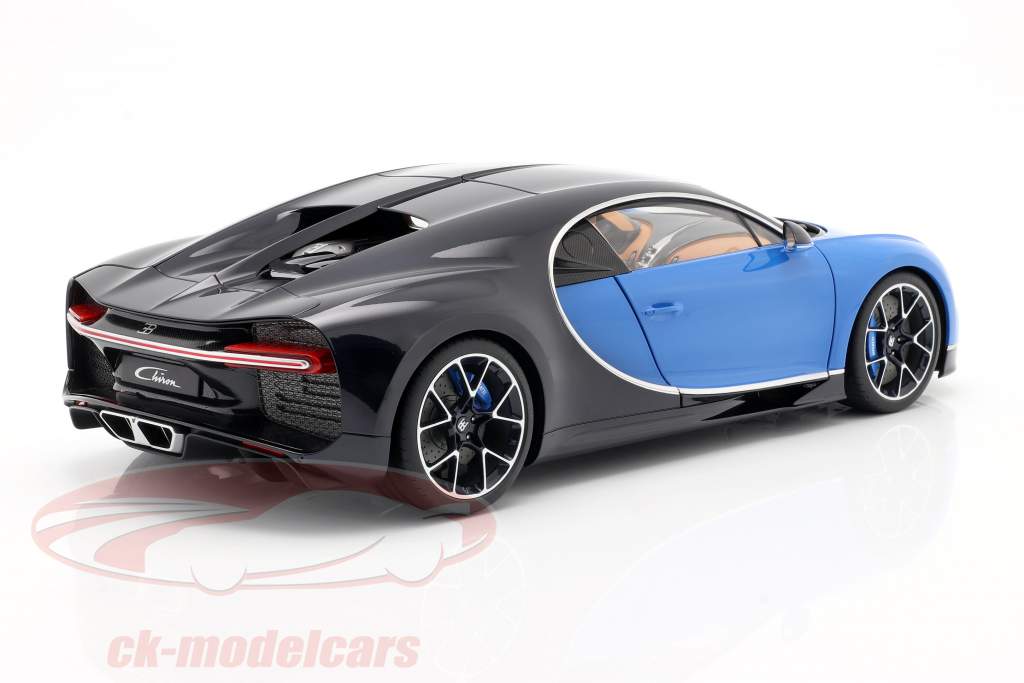 Bugatti Chiron Год постройки 2017 french racing синий / atlantic синий 1:12 AUTOart