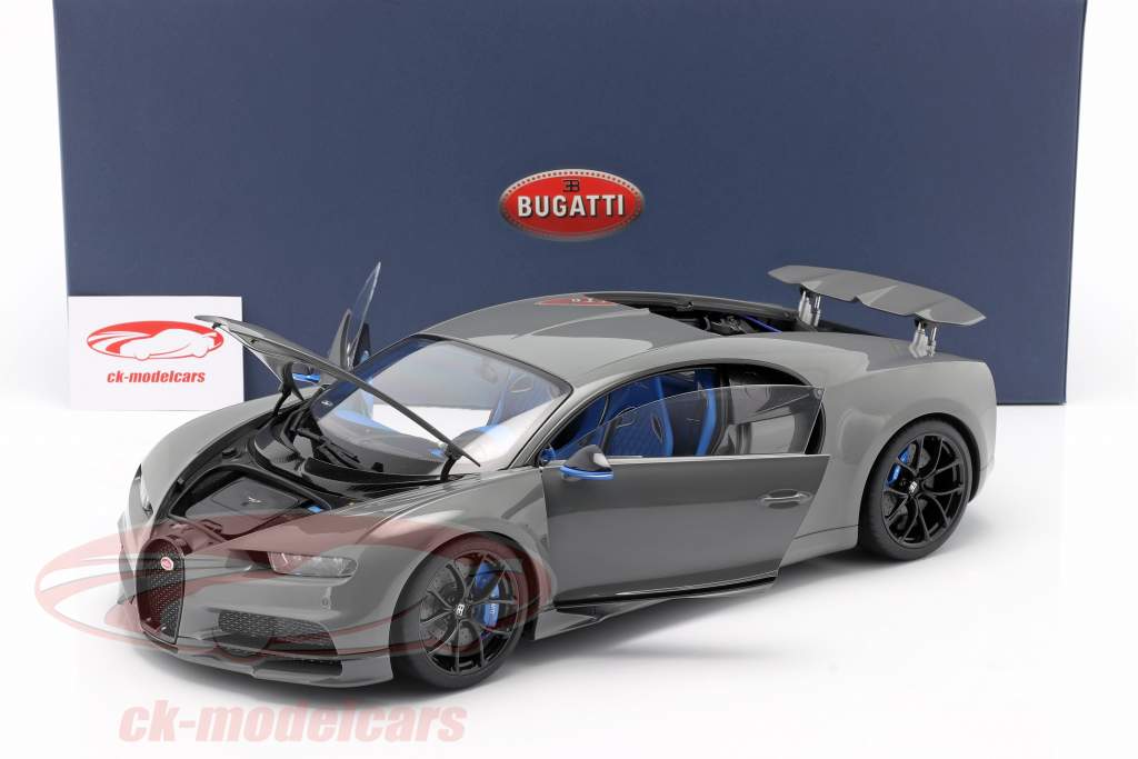 Bugatti Chiron Año de construcción 2017 jet gris 1:12 AUTOart