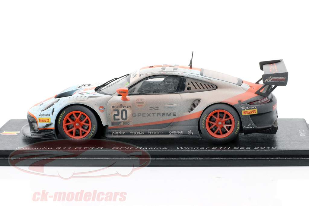 Porsche 911 GT3 R #20 Sieger 24h Spa 2019 Finish Line Dirty Version 1:43 Spark