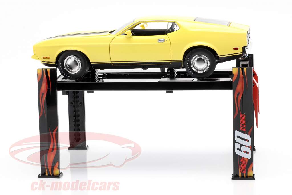 Einstellbare Vier-Säulen Hebebühne Gone in 60 seconds 1:18 Greenlight