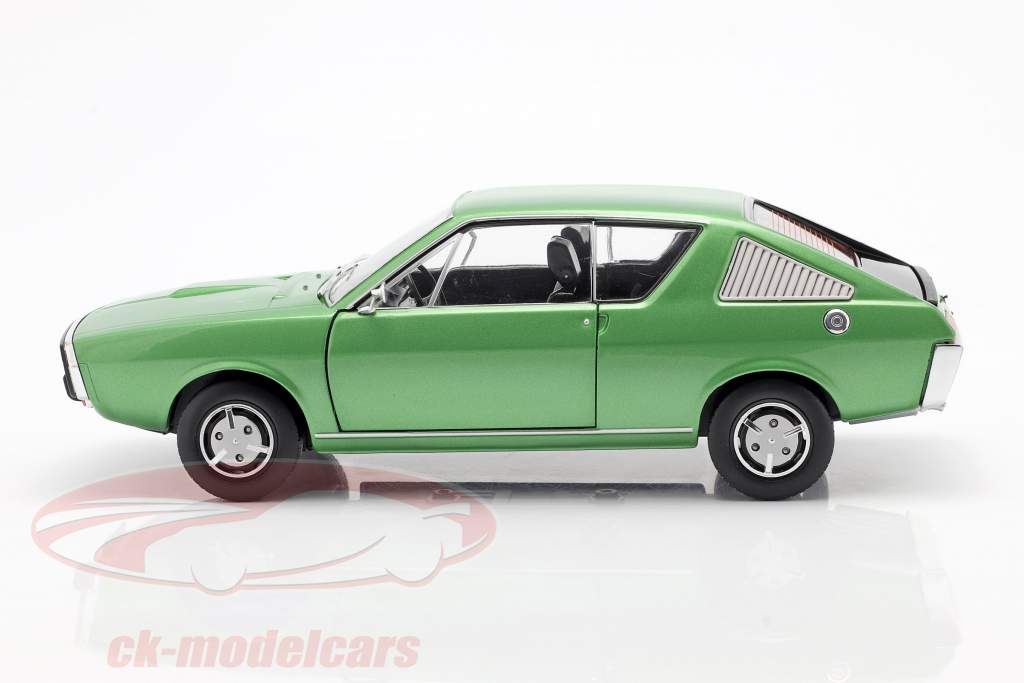 Renault R17 año 1976 verde metálico 1:18 Solido