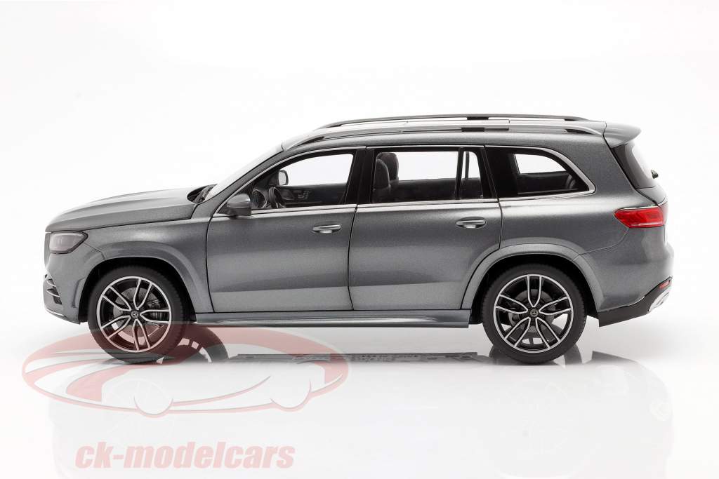 Jadi Modelcraft 1:18 Mercedes-Benz GLS class (X167) year