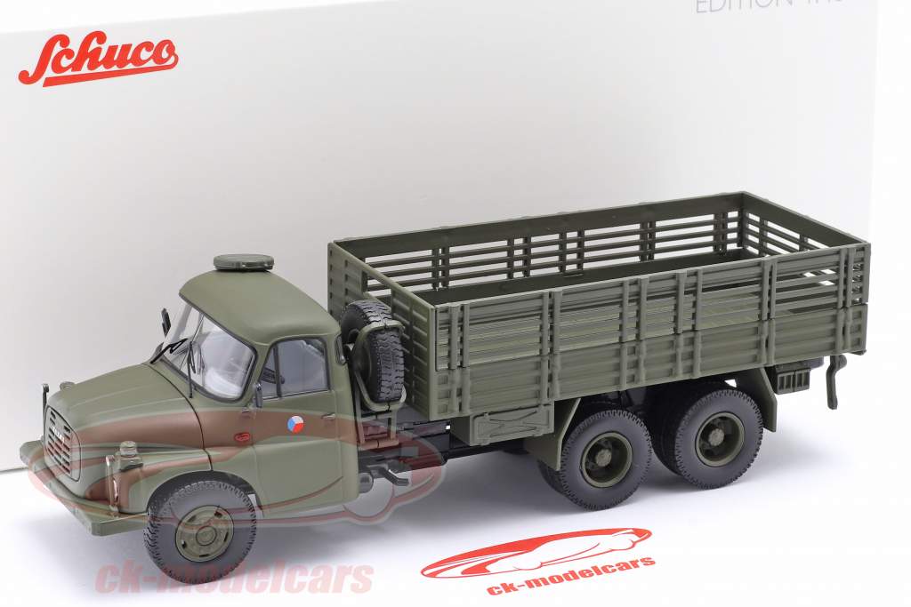 Tatra T148 Pick-up truck leger CSSR olijfgroen 1:43 Schuco