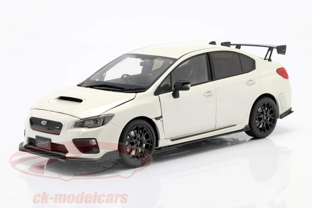 Subaru S207 NBR Challenge Package Année de construction 2015 perle blanc 1:18 SunStar