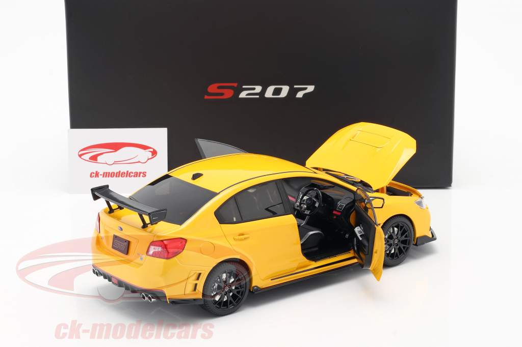 Subaru S207 NBR Challenge Package an 2015 Jaune 1:18 SunStar