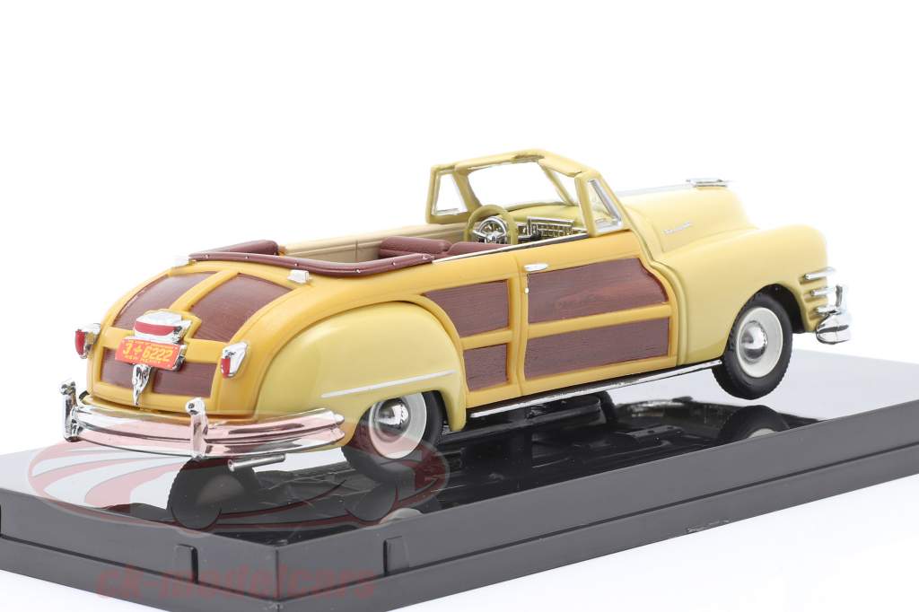 Chrysler Town and Country an 1947 Jaune lustre 1:43 Vitesse