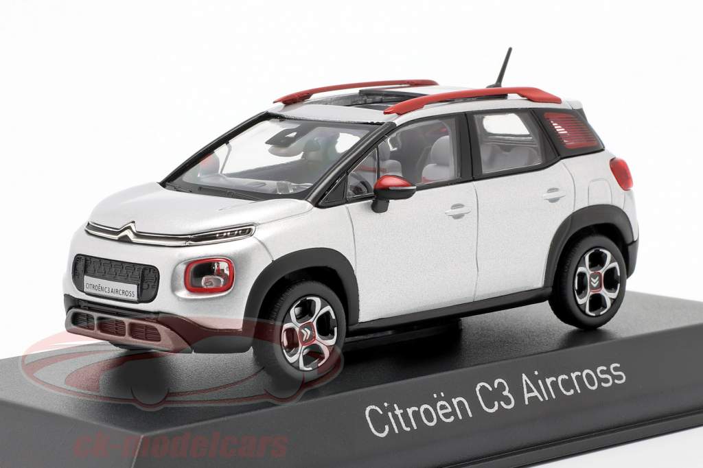 Citroen C3 Aircross år 2017 kosmisk sølv / orange 1:43 Norev