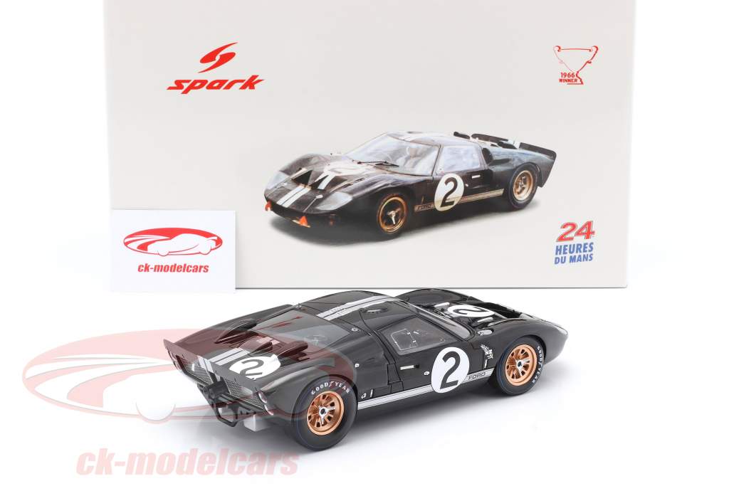 Ford GT40 MK II #2 winnaar 24h LeMans 1966 McLaren, Amon 1:18 Spark