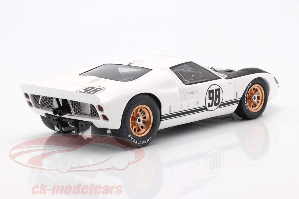 Ford MK II #98 vinder 24h Daytona 1966 Miles, Ruby 1:18 Spark