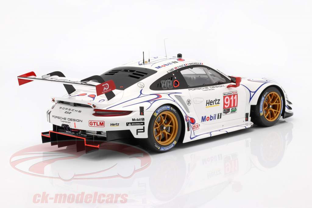 Porsche 911 RSR #911 Class Winner Petit LeMans 2018 Porsche GT Team 1:12 Spark