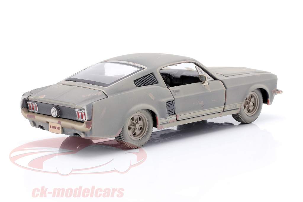 Ford Mustang GT 建設年 1967 汚れた バージョン 1:24 Maisto
