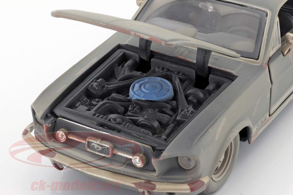 Ford Mustang GT 建設年 1967 汚れた バージョン 1:24 Maisto