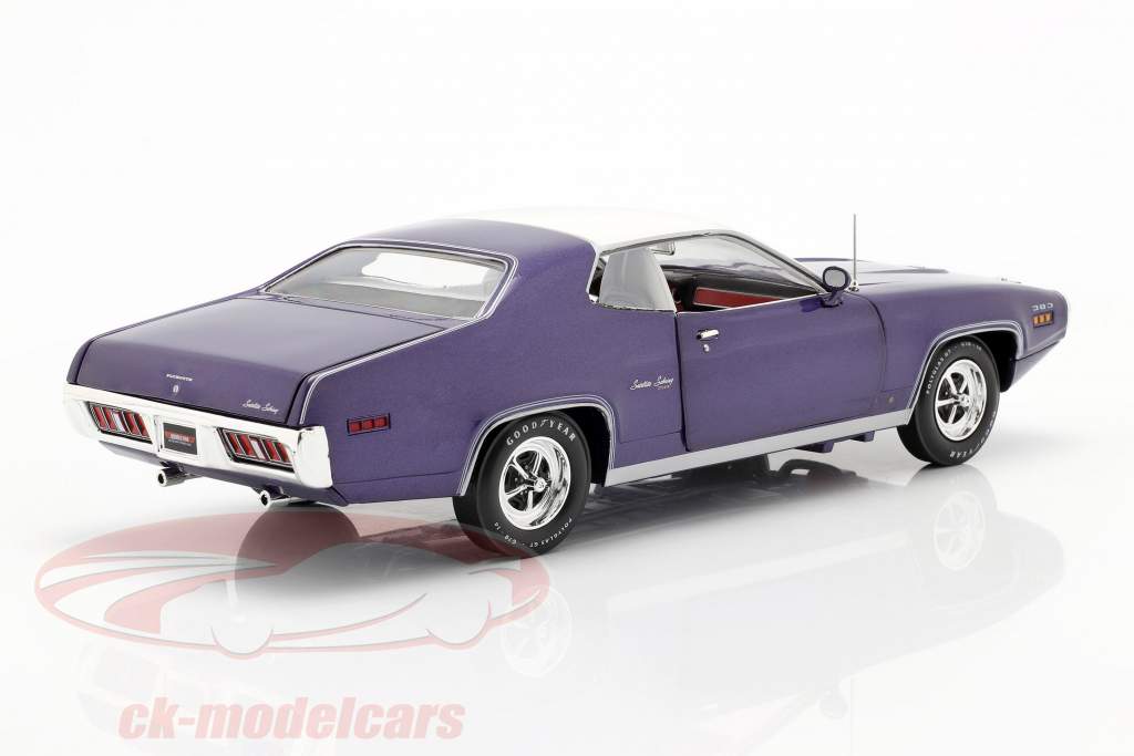 Plymouth Satellite Sebring Plus Byggeår 1971 violet metallisk / hvid 1:18 AutoWorld