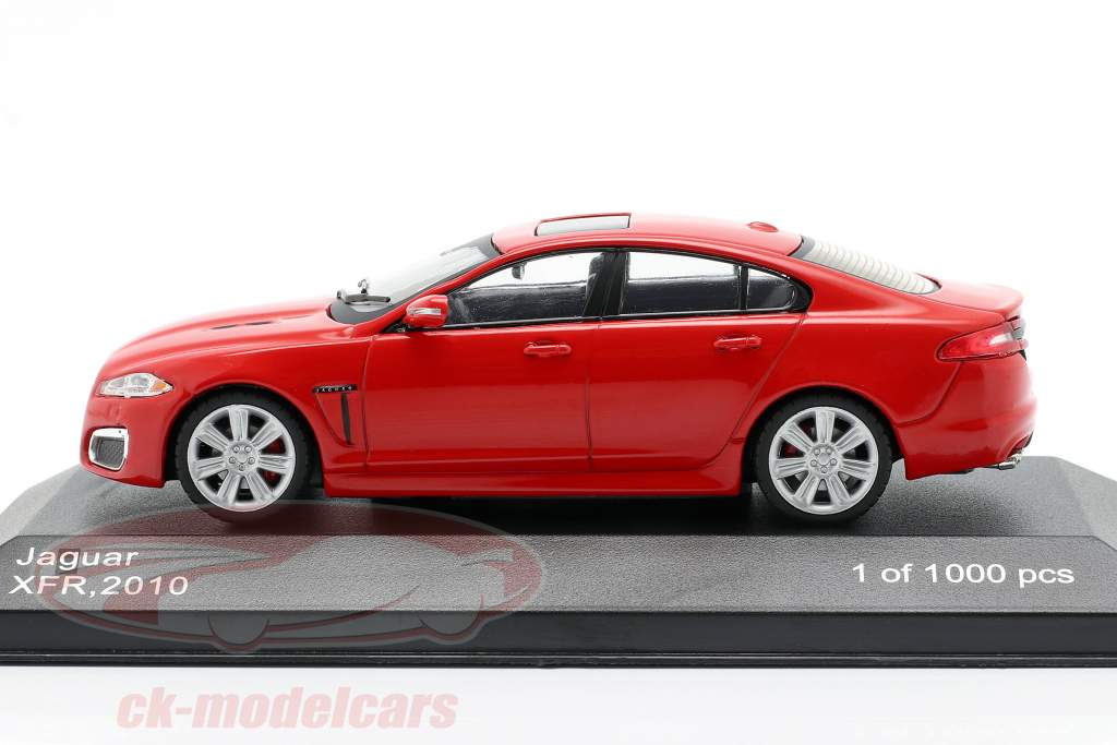 Jaguar XFR année de construction 2010 rouge 1:43 WhiteBox