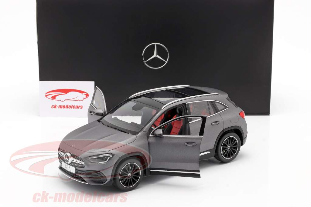 Z-Models 1:18 Mercedes-Benz GLA class (H247) year 2020