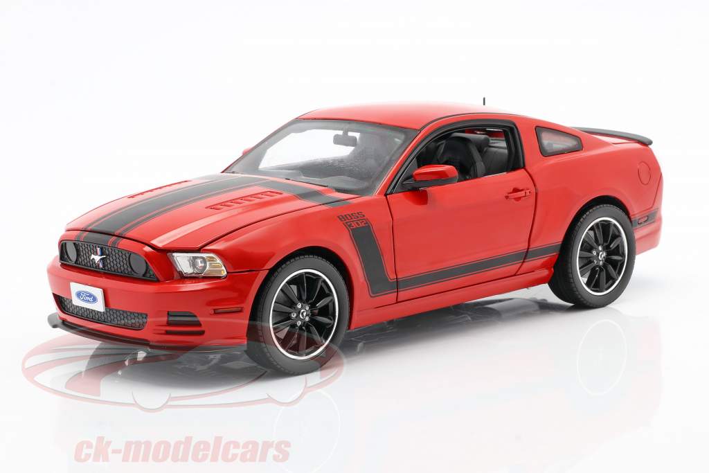 Ford Mustang Boss 302 Year 2013 red 1:18 ShelbyCollectibles