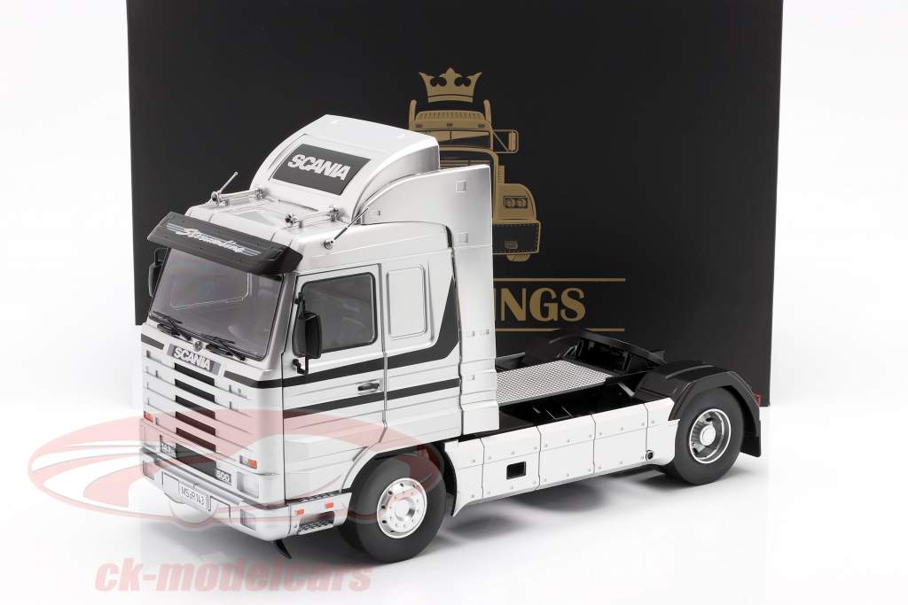 Scania 143 Streamline Truck year 1995 silver / black 1:18 Road Kings