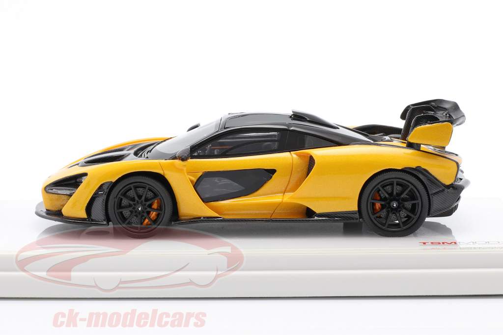 McLaren Senna 建設年 2018 火山 黄 / 黒 1:43 TrueScale