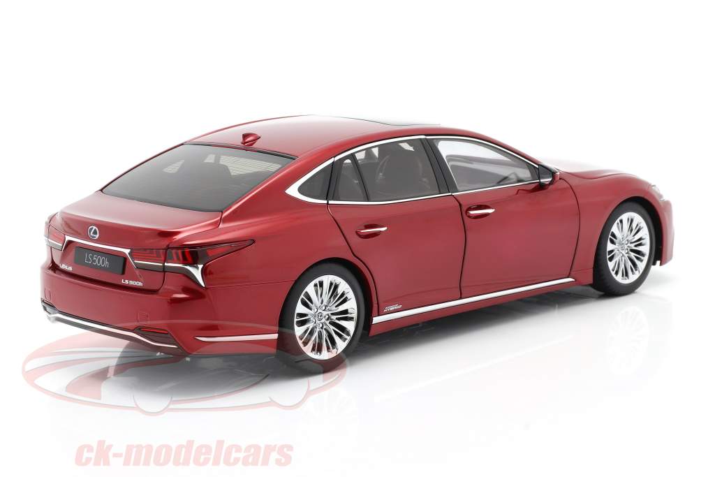 Lexus LS 500h Anno di costruzione 2018 rosso metallico 1:18 AUTOart
