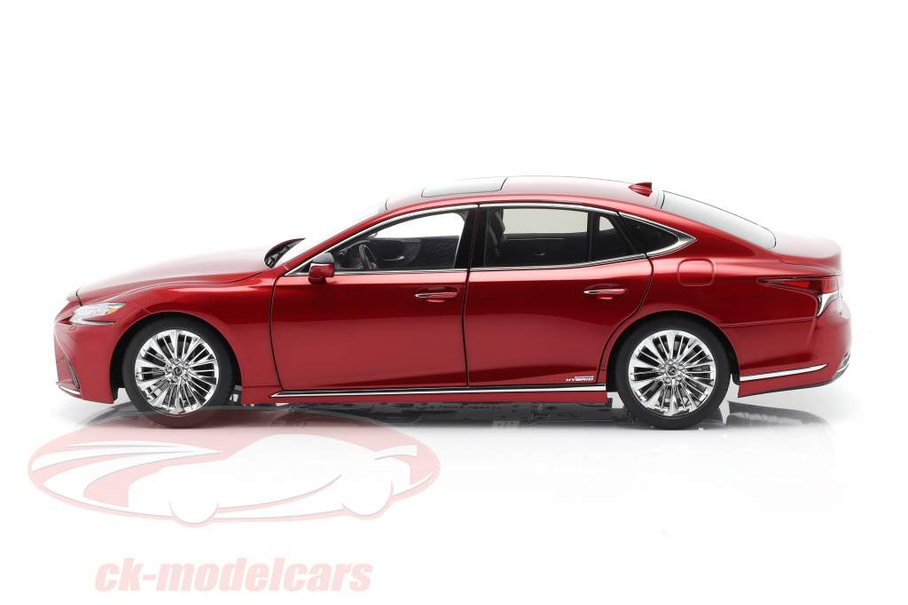 Lexus LS 500h year 2018 red metallic 1:18 AUTOart