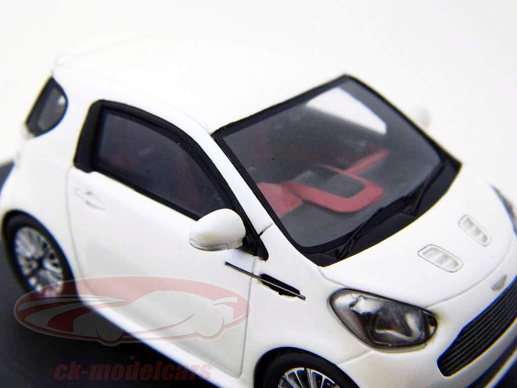 Aston Martin Cygnet RHD année 2011 blanc / blanc Spark 1:43
