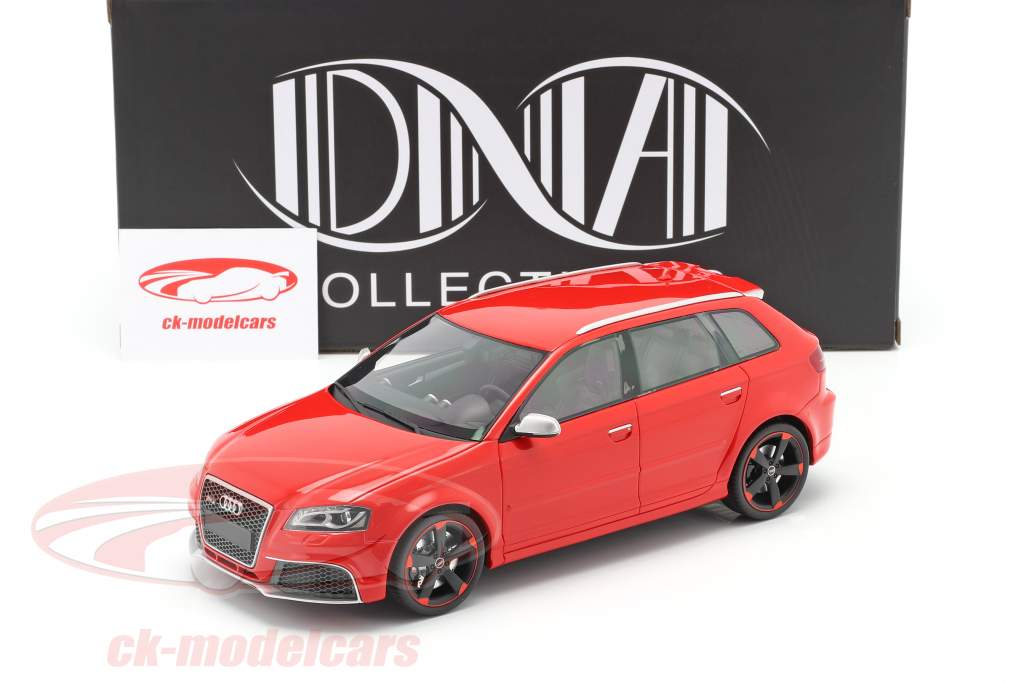 Audi RS 3 year 2011 red / black rims 1:18 DNA Collectibles