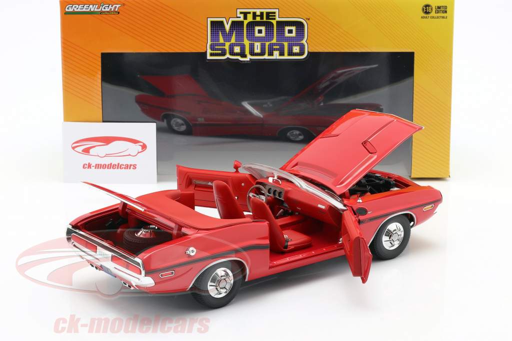 Dodge Challenger R/T 1970 TV-Serie The Mod Squad (1968-1973) rot 1:18 Greenlight