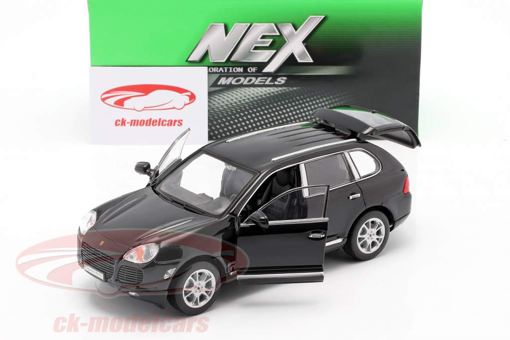 Porsche Cayenne Turbo år 2002 sort 1:24 Welly