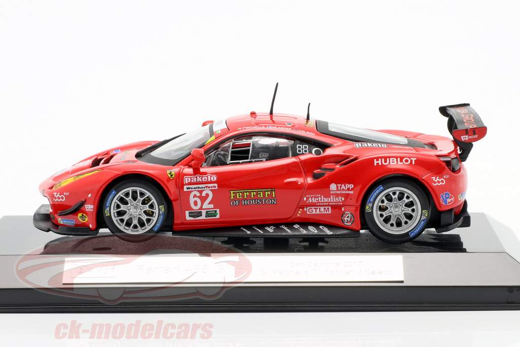 Ferrari 488 GTE #62 7e 24h Daytona 2017 Fisichella, Vilander, Calado 1:43 Bburago