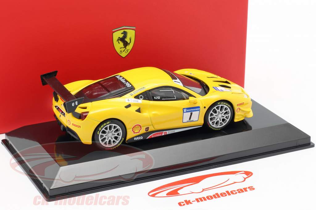 Ferrari 488 Challenge #1 giallo 1:43 Bburago