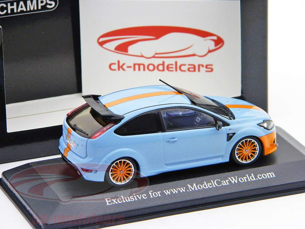 Ford Focus RS Le Mans Classic Edition 2010 GT 40 Design 1968 lyseblå 1:43 PMA