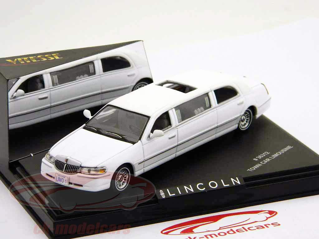 Lincoln Town Car Stretch berline année 2000 blanc 1:43 Vitesse