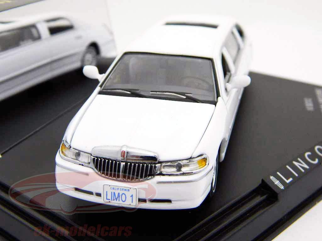Lincoln Town Car Stretch sedan år 2000 hvid 1:43 Vitesse