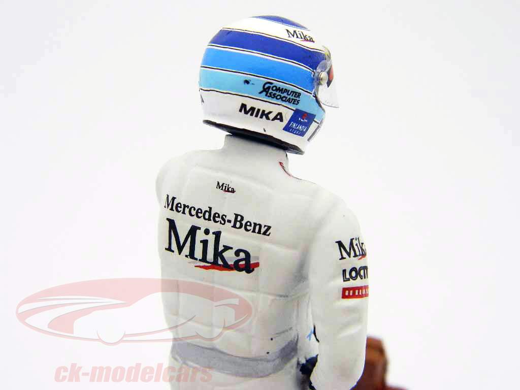 Mika Hakkinen Fahrerfigur Formel 1 Weltmeister stehend Ed.3 1:18 TopMo