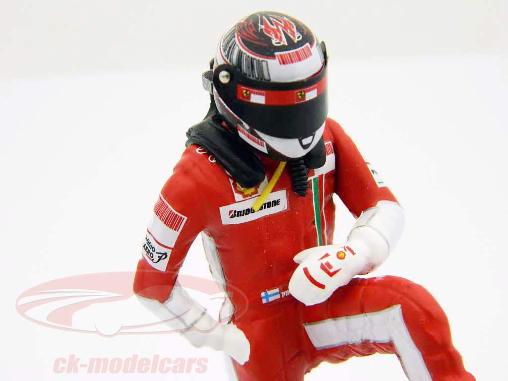 K.Raikkonen driver figure formula 1 world champion 2007 standing Ed.3 1:18 TopMo