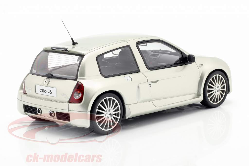Renault Clio V6 Phase 2 Byggeår 2003 titanium Grå 1:18 OttOmobile