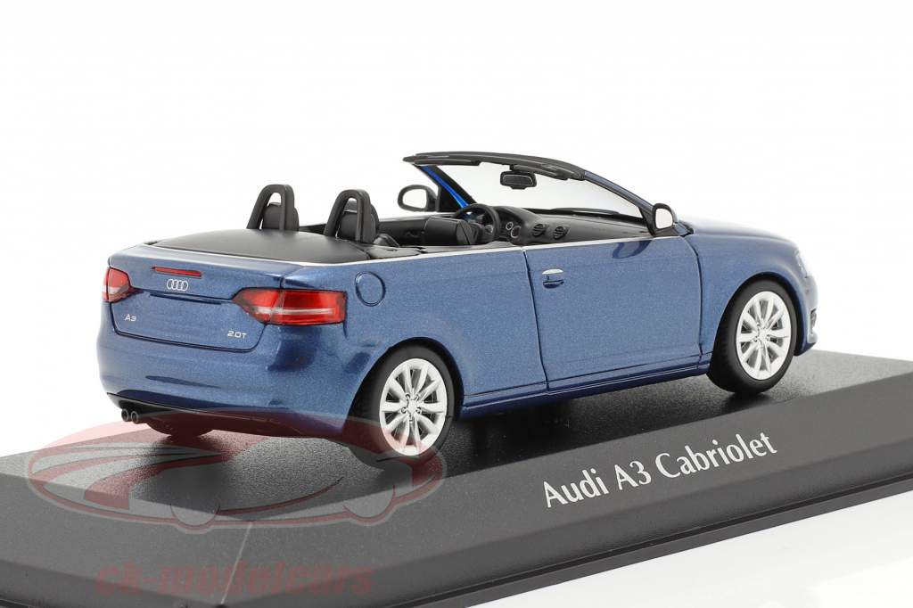 Audi A3 Cabriolet Bouwjaar 2007 blauw metalen 1:43 Minichamps
