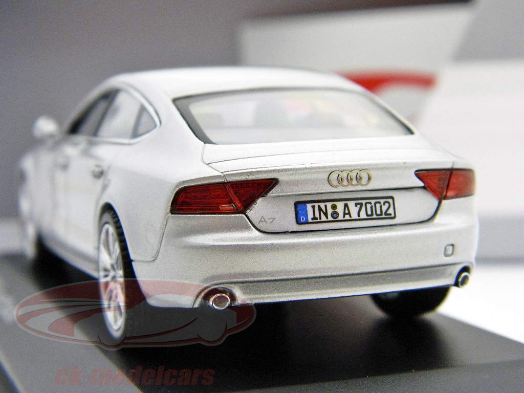 Audi A7 Sportback eissilber / ice silver 1:43 Kyosho