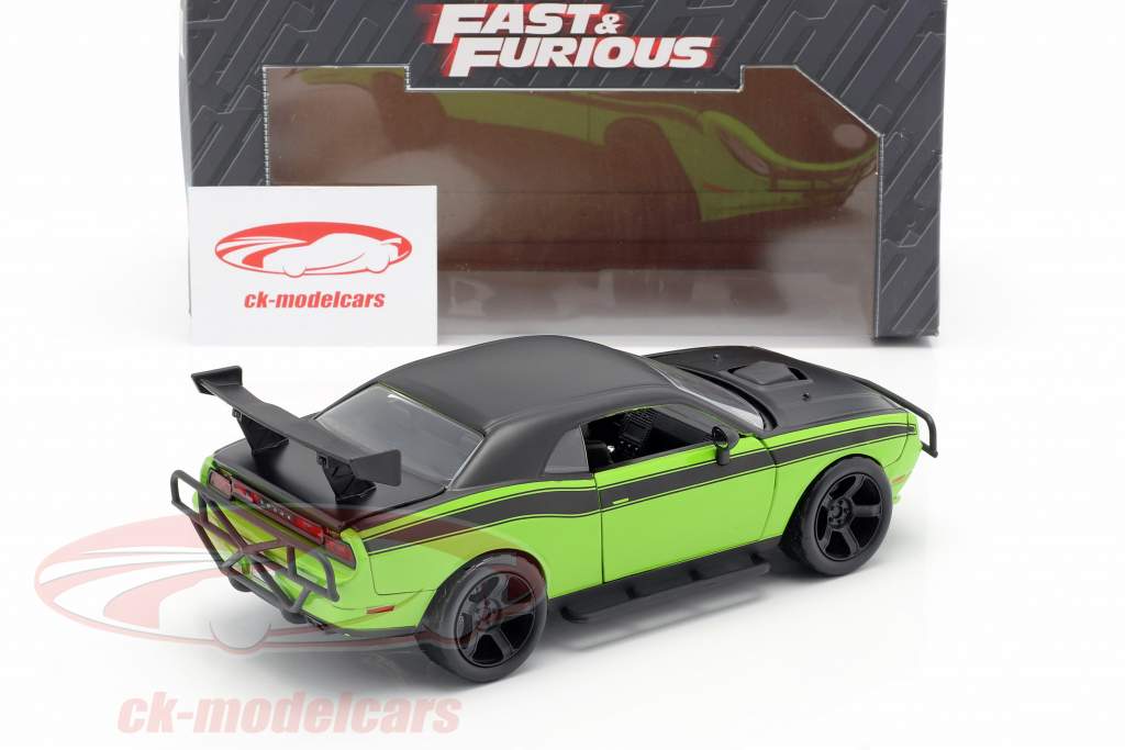 Dodge Challenger SRT8 映画 Fast and Furious 7 (2015) 1:24 Jada Toys