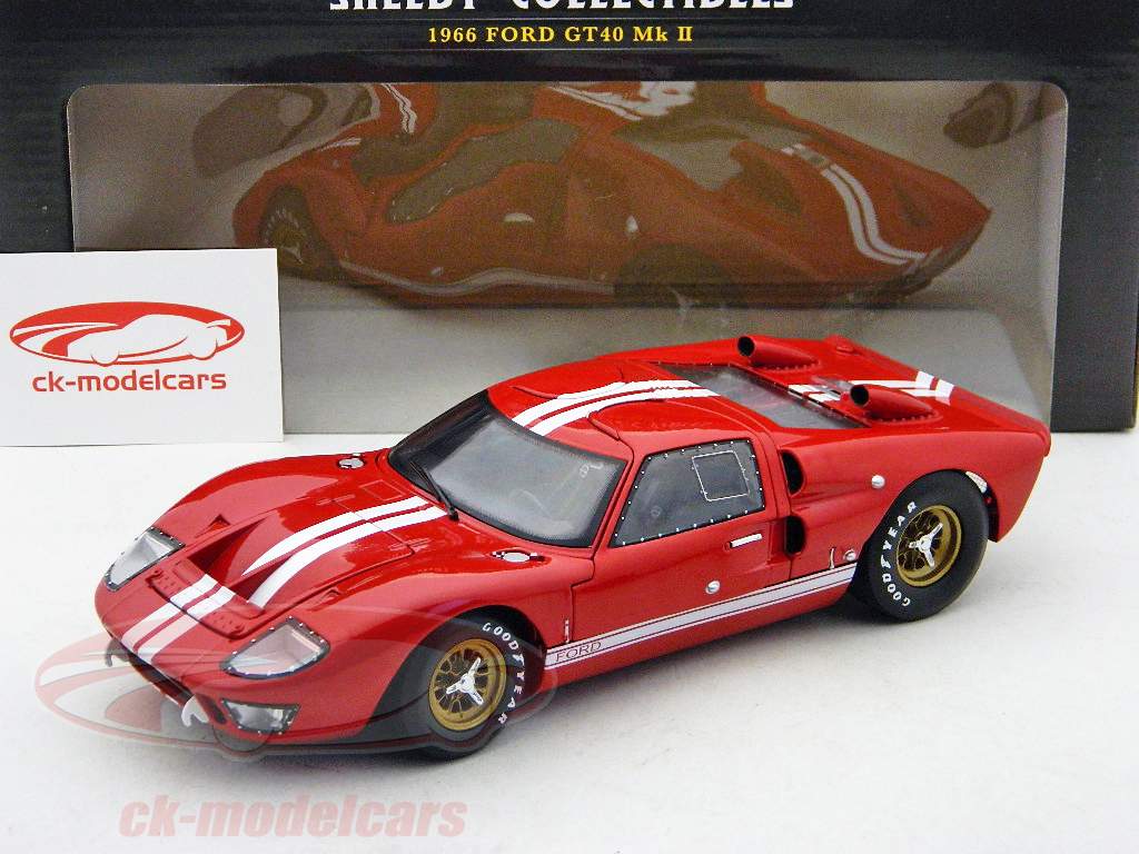 Shelby Collectibles 1:18 Ford GT-40 MK II 1966 red with