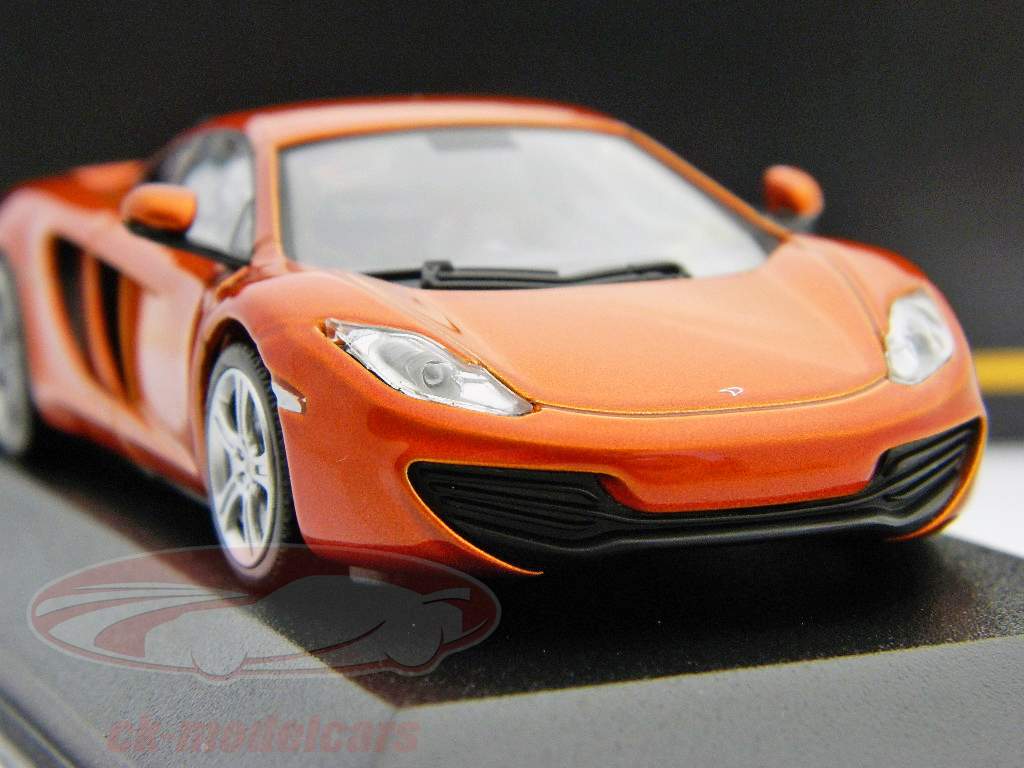 McLaren MP4-12C År 2011 appelsin metallisk 1:43 Minichamps