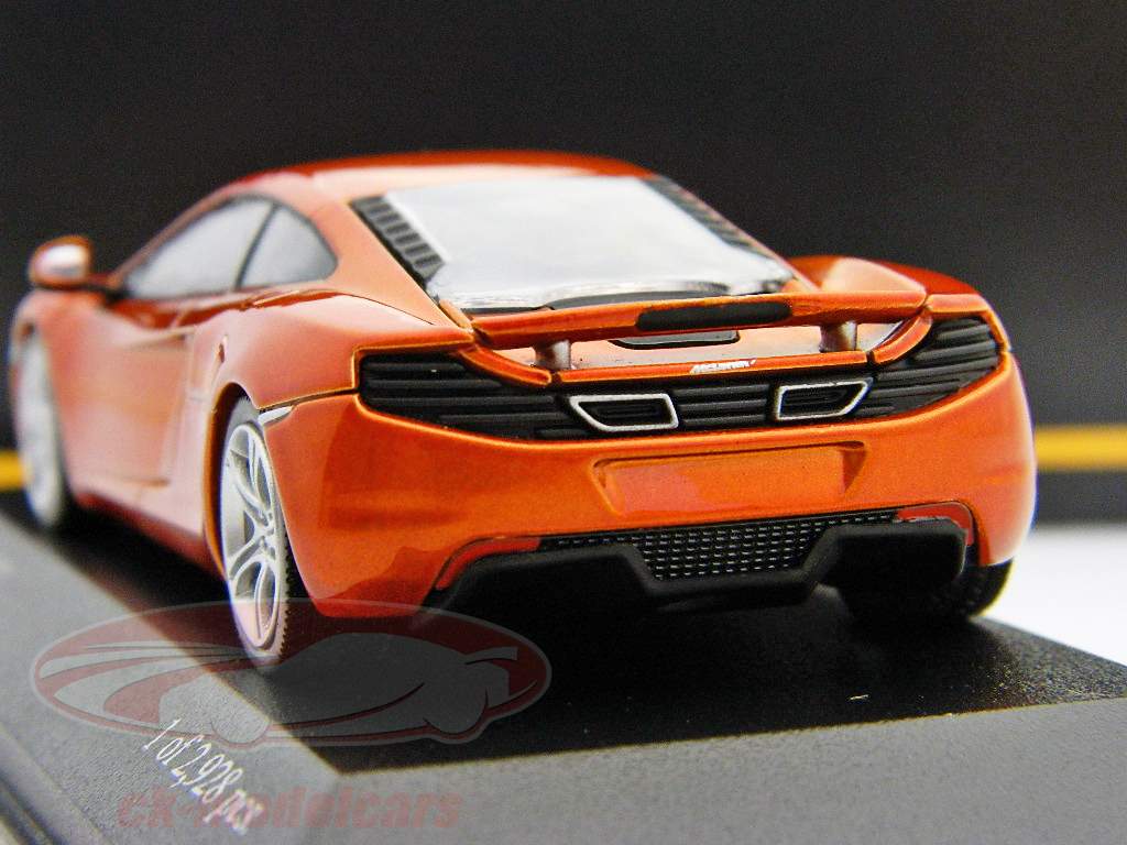 McLaren MP4-12C År 2011 appelsin metallisk 1:43 Minichamps