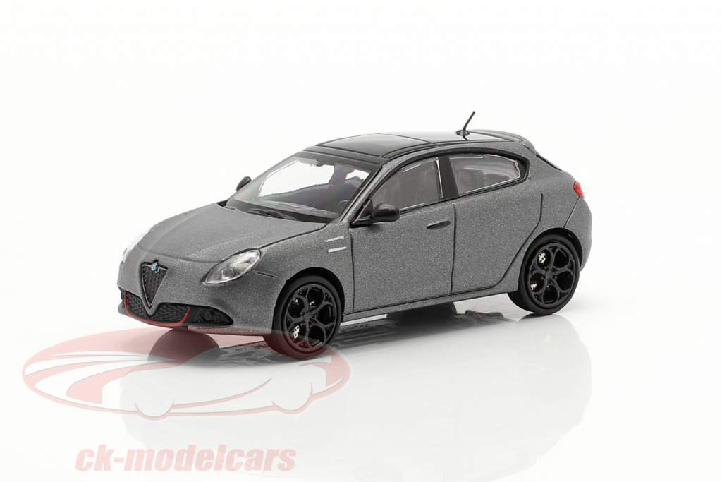 Alfa Romeo Giulietta Veloce year 2017 matt grey metallic 1:87 Minichamps