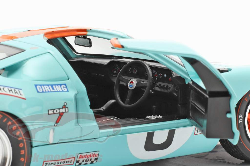 Ford GT40 MK1 #6 Vincitore 24h LeMans 1969 Ickx, Oliver 1:18 Solido