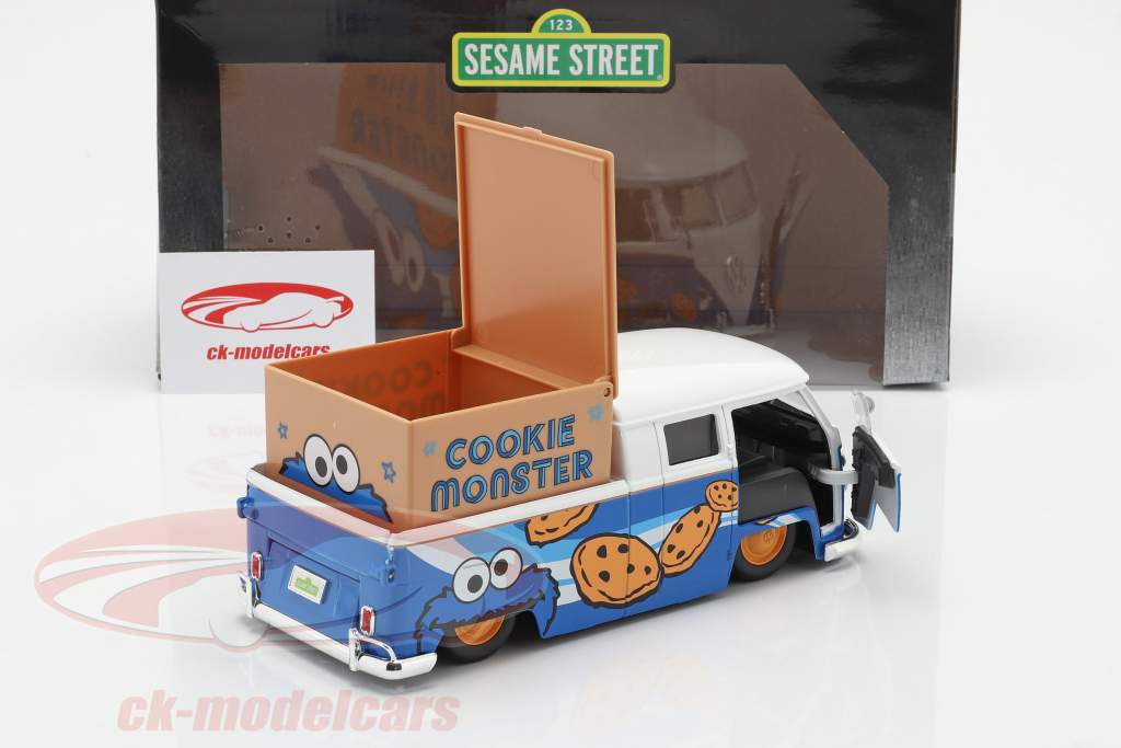 jadatoys 1/24 セサミストリート＆1963 VW バス ピックアップ jadatoys 1/24 セサミストリート＆1963 VW バス ピックアップ