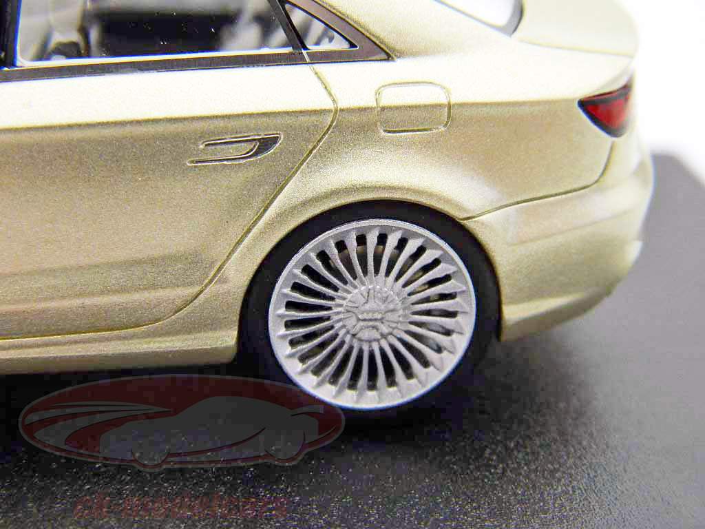 アウディA3コンセプトカーの上海モーターショー2011ゴールドメタリック1時43 LookSmart社