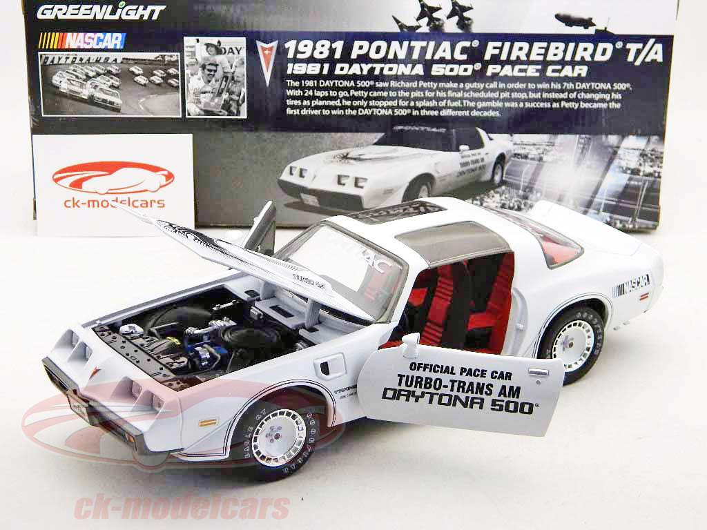 Pontiac Firebird TransAm Daytona 500 Pace Car 1981 white 1:18 Greenlight