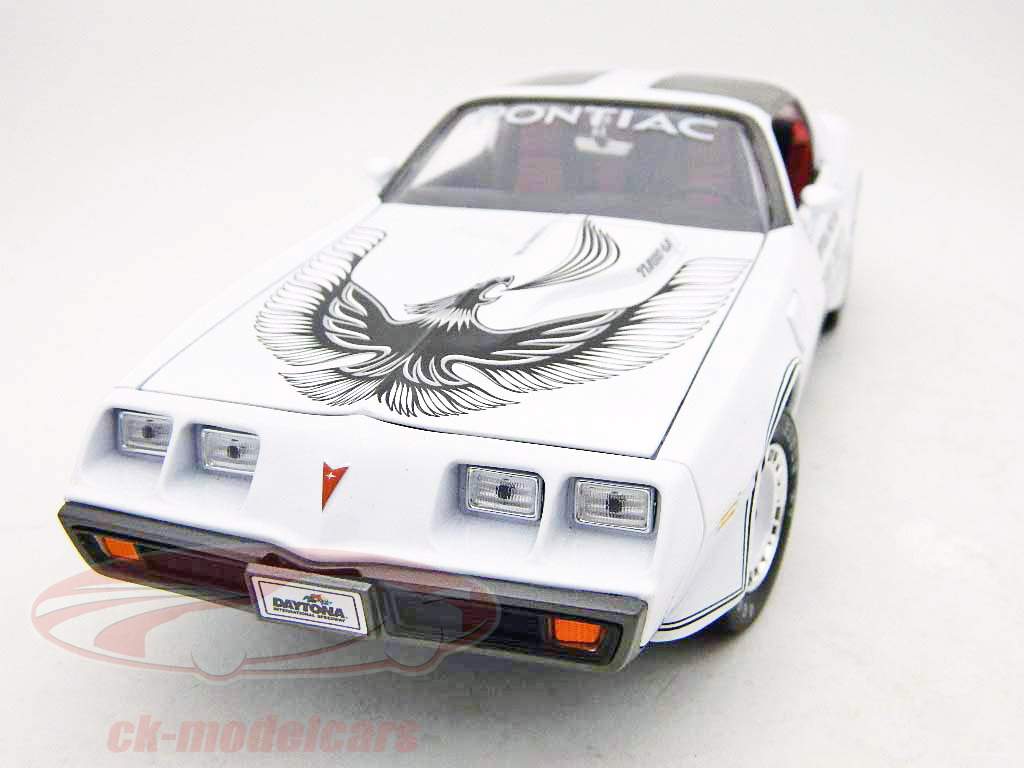 Pontiac Firebird TransAm Daytona 500 Pace Car 1981 white 1:18 Greenlight