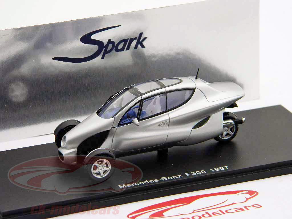 Mercedes-Benz F300 1997 silver 1:43 Spark