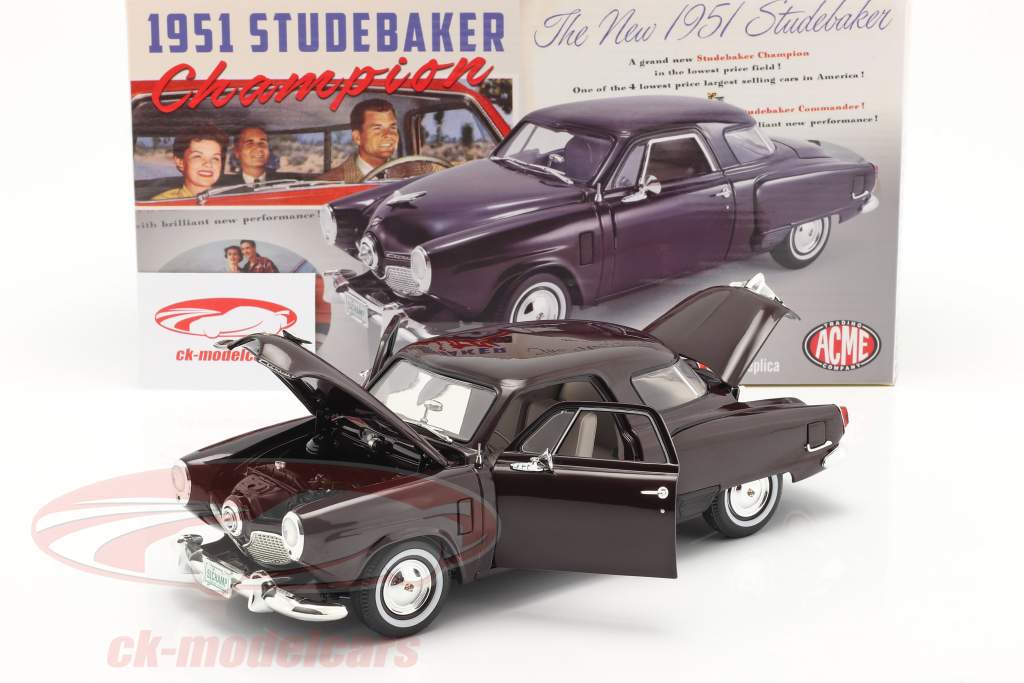 Studebaker Champion Année de construction 1951 noir Cerise 1:18 GMP